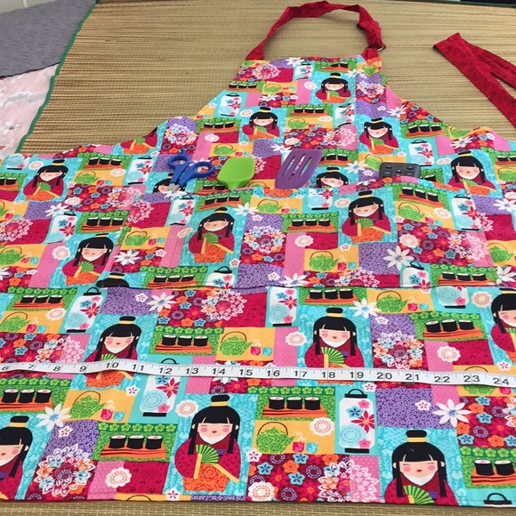 NWOT geisha harajuku kitsch reversible apron - Picture 3 of 8